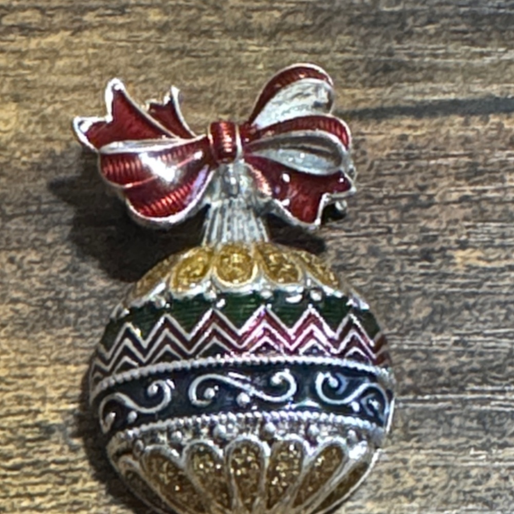 Vintage Signed NR Christmas Tree Ornament Enamel Color Pin Brooch RARE - Picture 5 of 8
